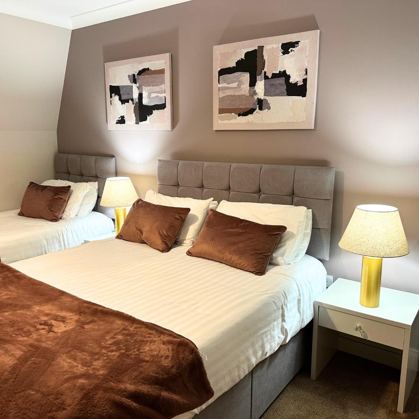 Spacious 2 Bedroom Apartment In كيلارني المظهر الخارجي الصورة